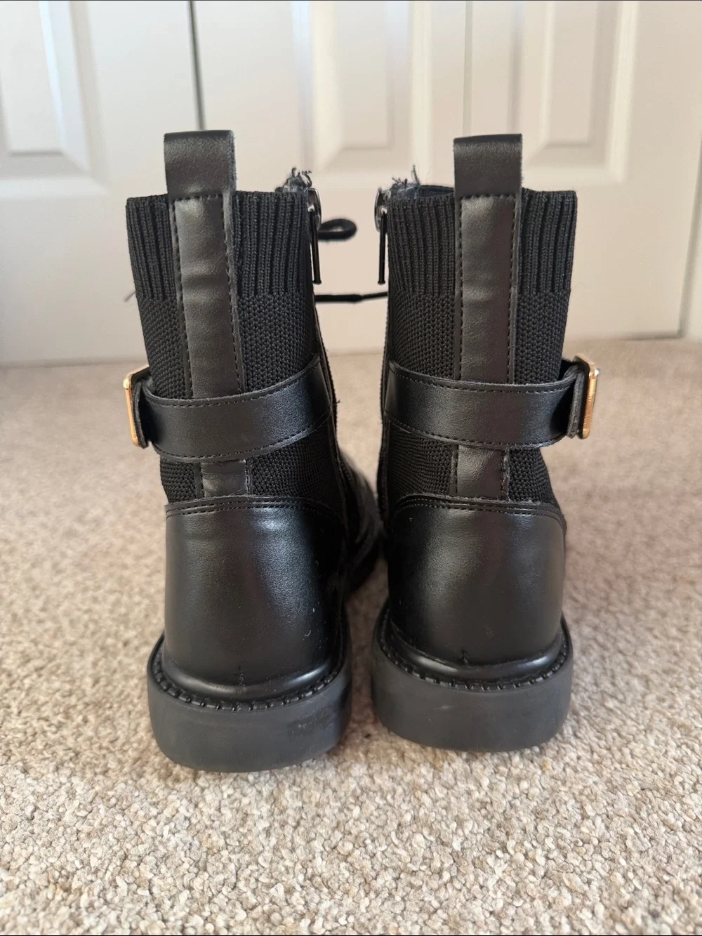 Steve Madden excellent steve